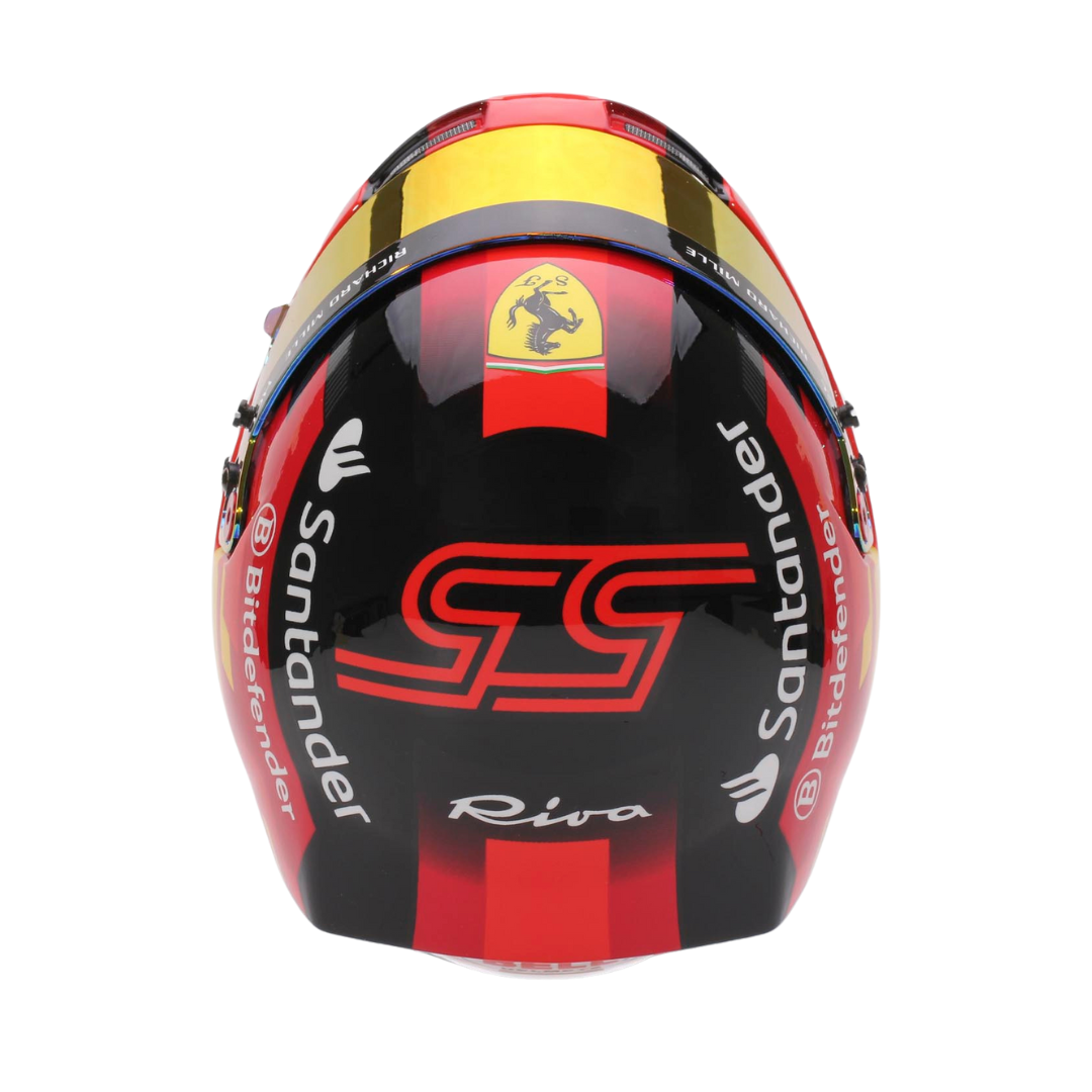 Casco Mini Helmet 1:2 Carlos Sainz Scuderia Ferrari 2024