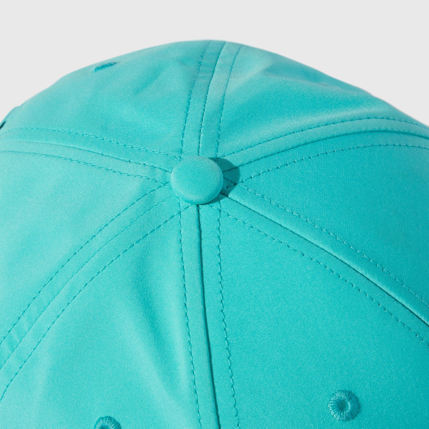 Gorra Menta Mercedes-AMG F1 2025 Teamwear