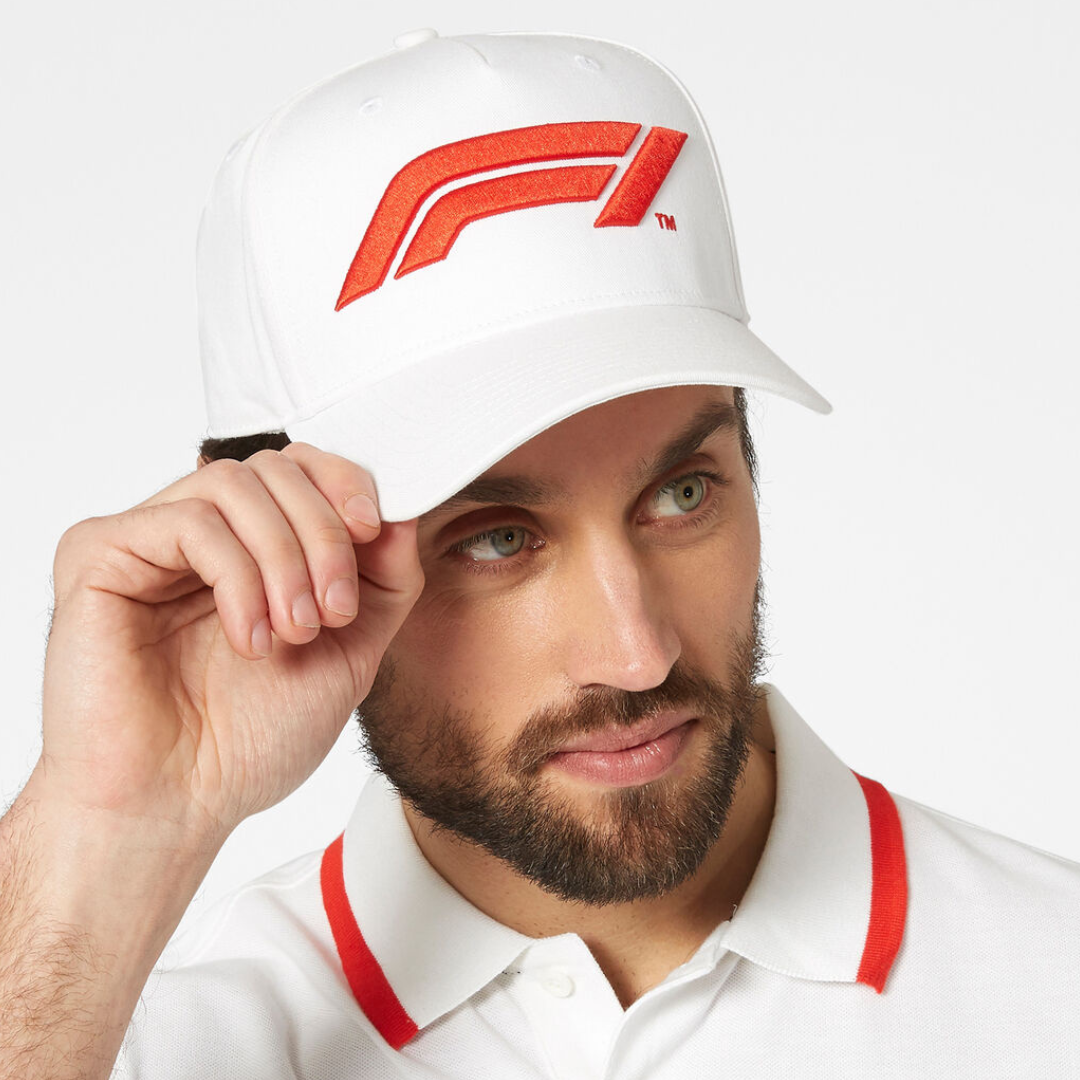 Gorra F1™ Large Logo Baseball – Gorra Oficial con Logo 3D y Cierre Metálico
