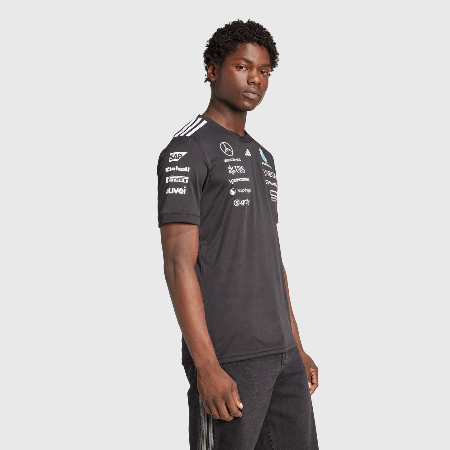 Playera Negra Mercedes-AMG F1 2025 Teamwear