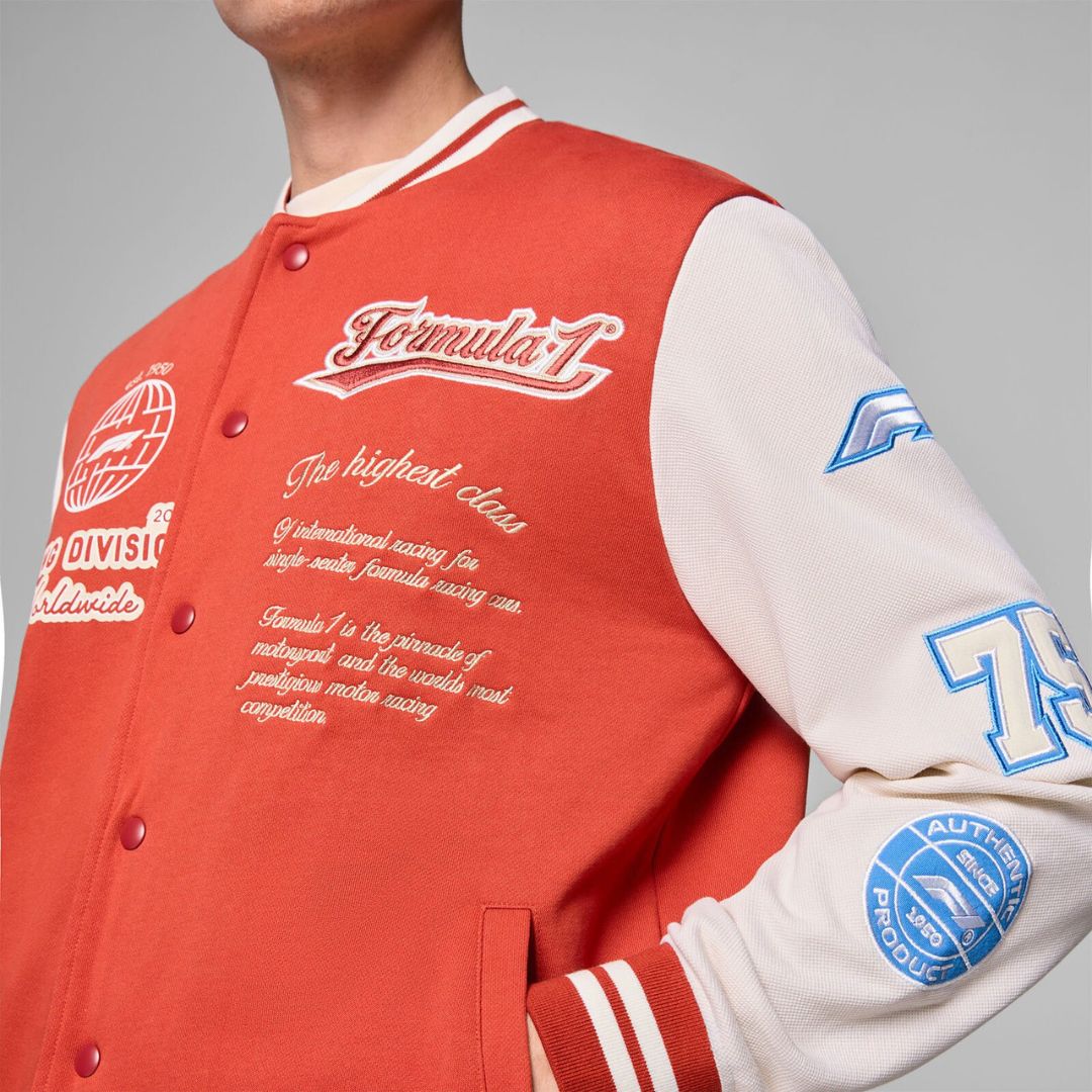 F1® Heritage Varsity Jacket – Chaqueta Edición Especial 75 Años F1™