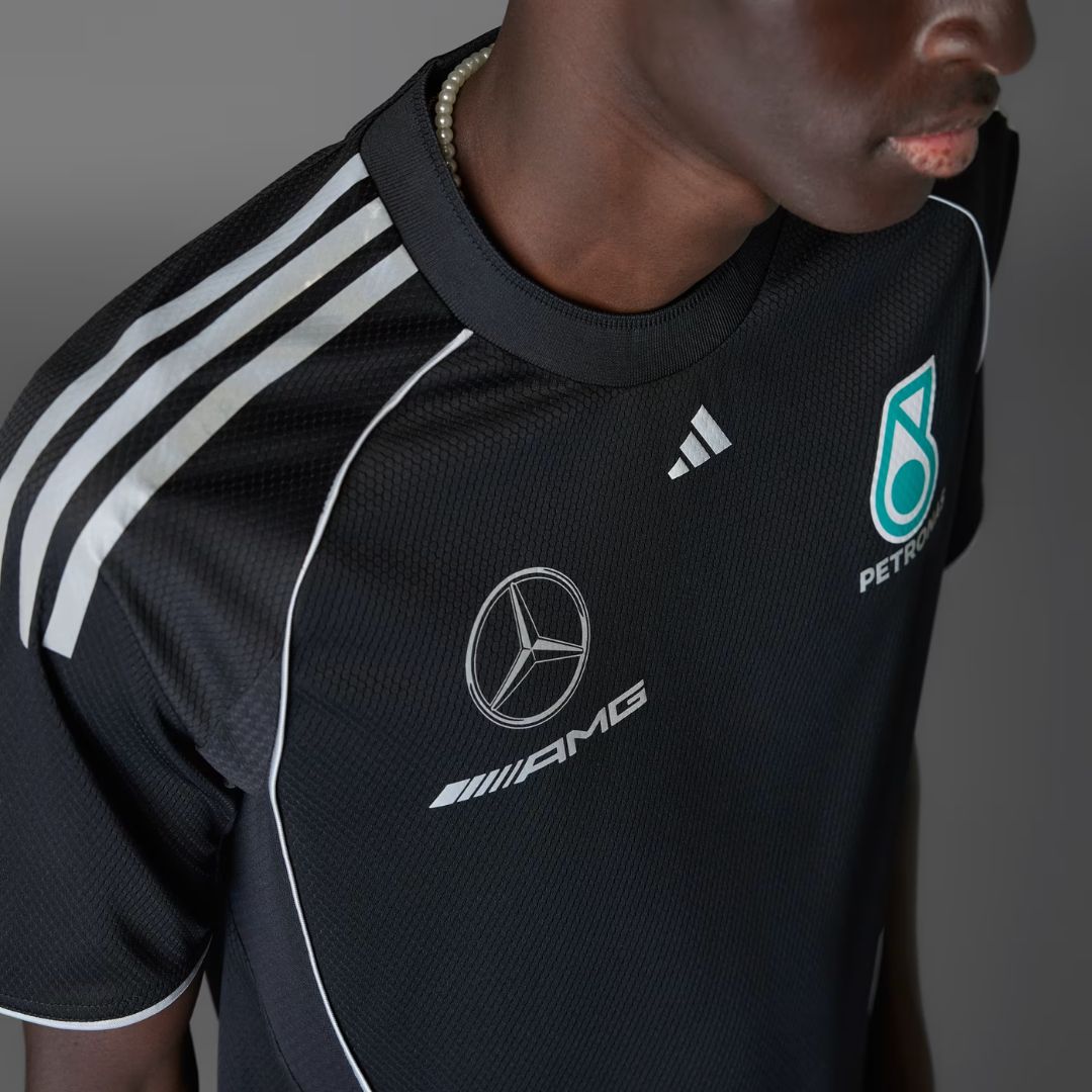 Playera de Mecánico Mercedes - AMG PETRONAS F1 Team 2025 – AEROREADY