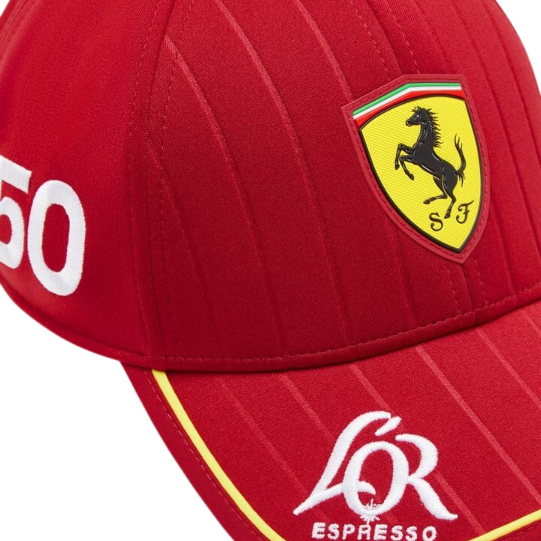 Gorra Ferrari Hypercar Driver – Oficial para Fans del Motor