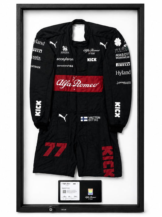 Mono de Carreras Alfa Romeo Valtteri Bottas 2023 AUTOGRAFIADO