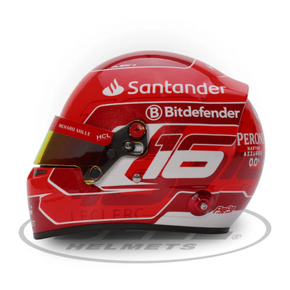 Mini Casco Temporada 2024 escala 1:2 Charles Leclerc