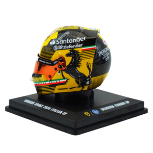 Casco Carlos Sainz Ferrari F1™ SF-24 Monza 2024 1:5 Looksmart - B2B