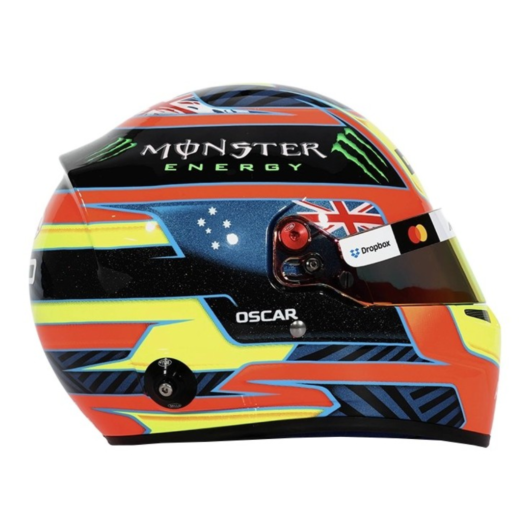 Casco Oscar Piastri McLaren F1™ 2026 Bell 1:2 Oficial - B2B