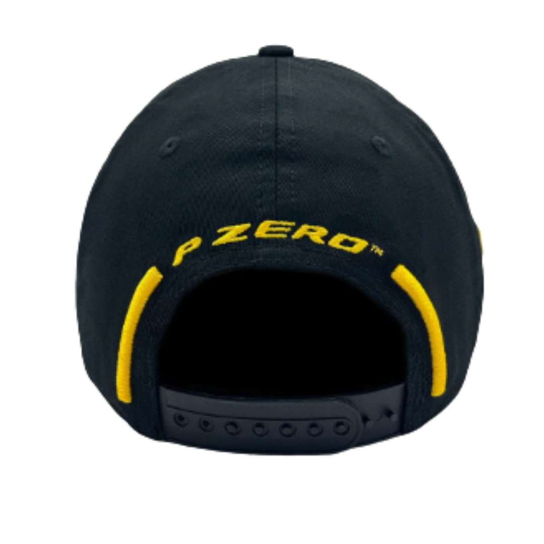 Gorra Pirelli Podium Negra 2026 F1™ Oficial Edición Ganadores