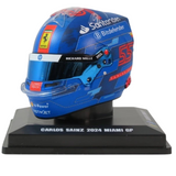 Mini Casco Ferrari F1™ Carlos Sainz Miami GP 2024 1/5 | Looksmart