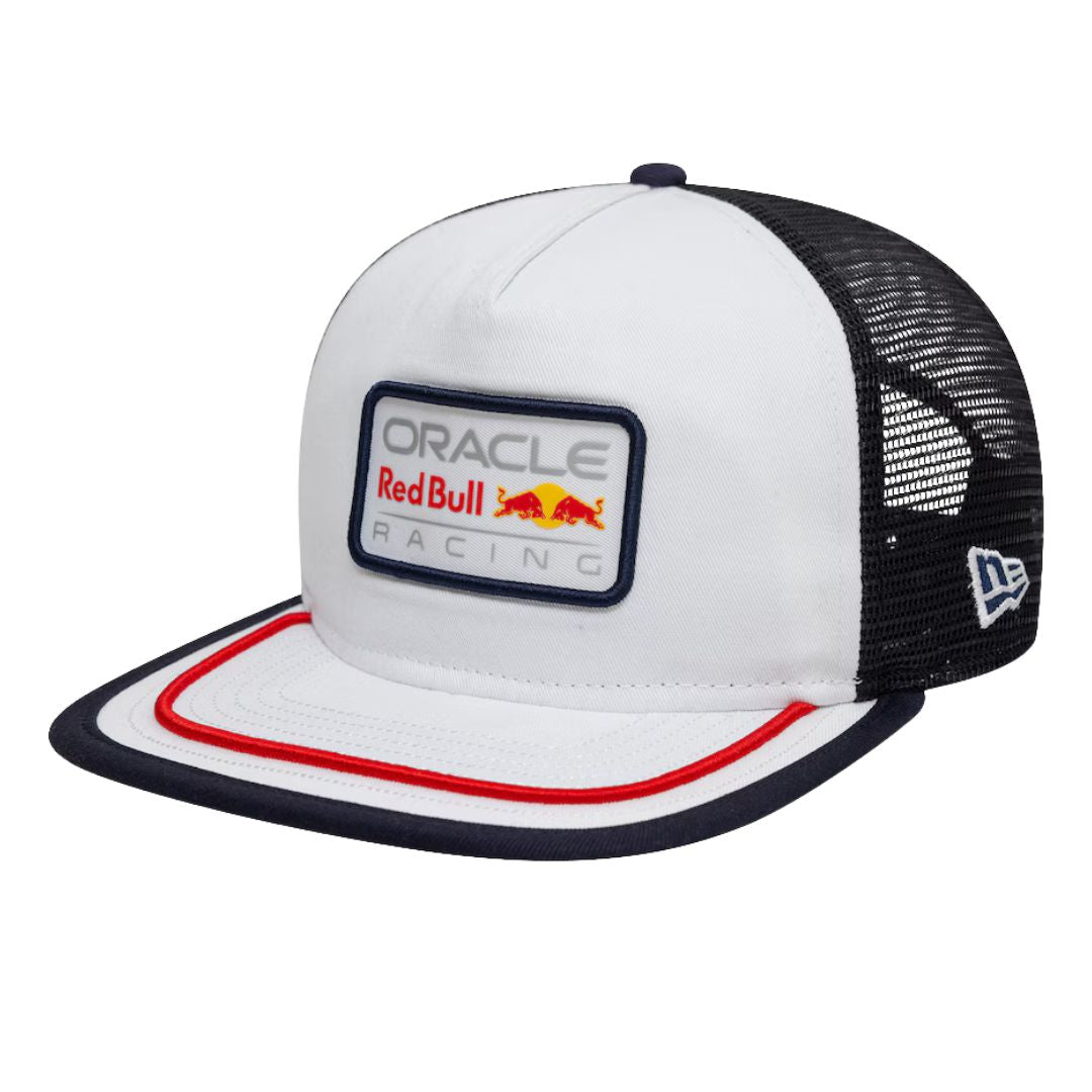 2025 Oracle Red Bull Racing F1™ Team Retro Golfer Trucker Cap – Gorra Oficial con Estilo Vintage